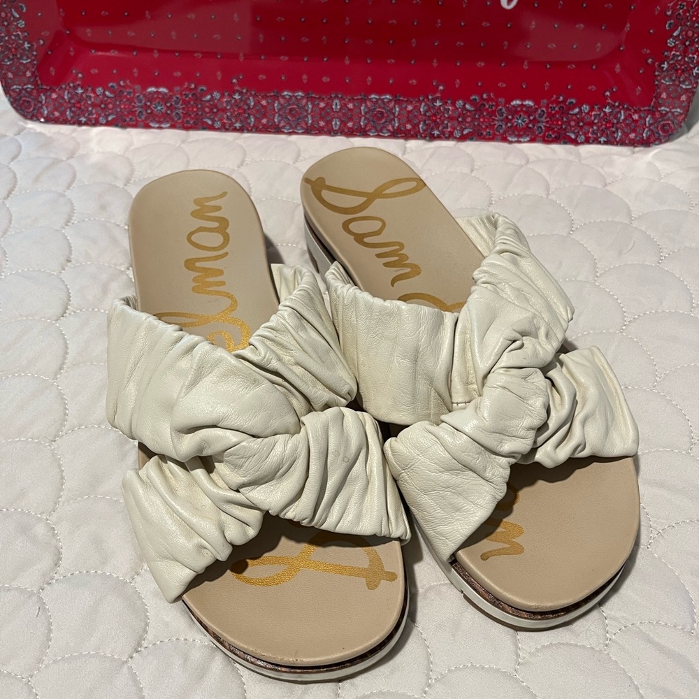 Sam Edelman is one of my favorite brands but I’m ready to move on